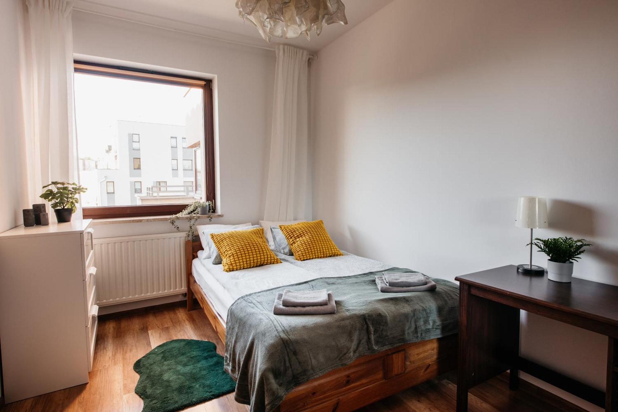 2-room With Garage And Air Conditioning In The Center Apartament
